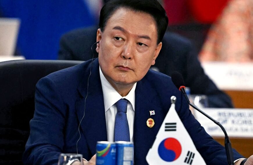 South Korean President Removed from Office Following Martial Law Controversy