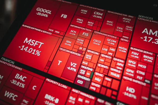 U.S. Markets Whipsaw as Tariff Uncertainty Drives Volatility