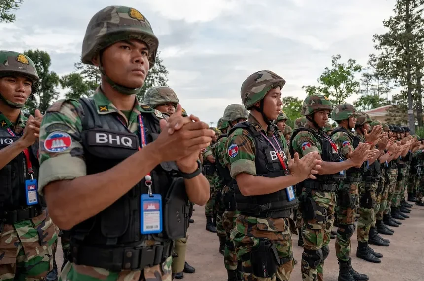 Thailand Closes Border as Armed Clashes with Cambodia Intensify