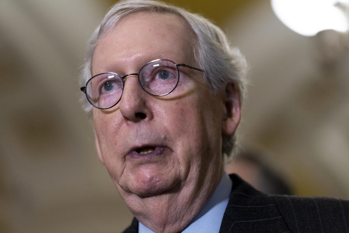 McConnell Criticizes Pentagon Officials as Trump Resumes Ukraine Military Aid