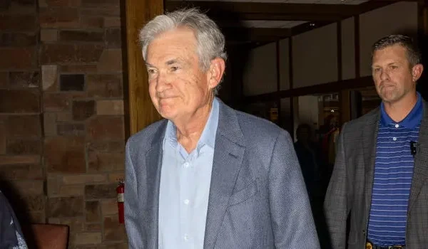 Powell’s Jackson Hole Remarks Emphasize Caution, Leave Long-Term Policy Questions Unanswered