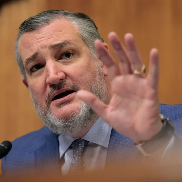 Ted Cruz Criticizes FCC Chair Over Jimmy Kimmel Threats