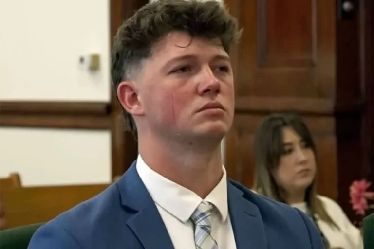 b02f2b4992dc02a2638f1e8d233bea38