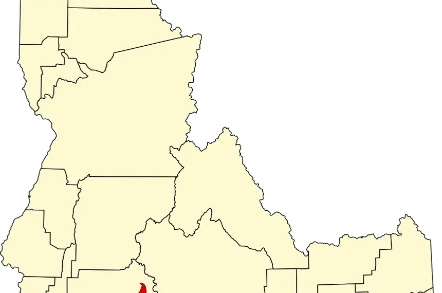 Idaho Teen Killed, Another Hospitalized in Early Morning Crash Near Mountain Home