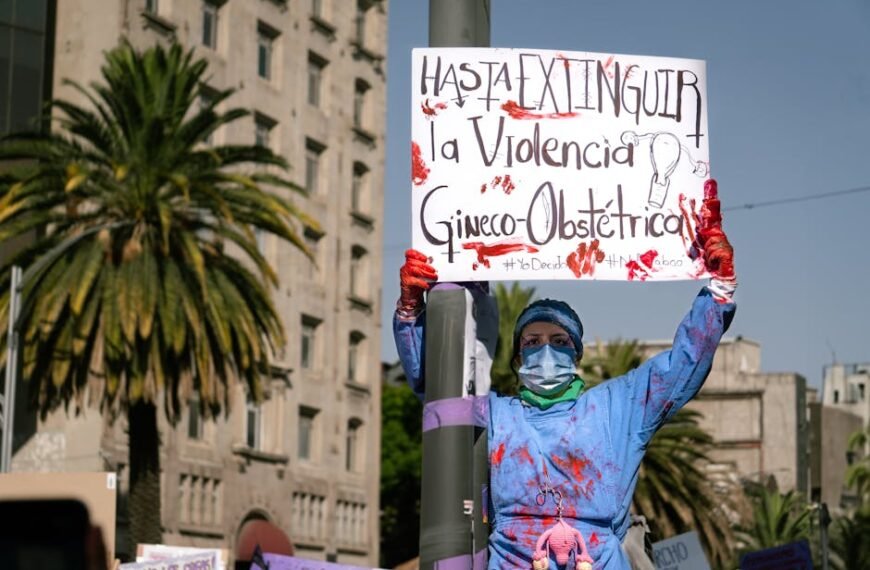 Violence Erupts Across Mexico Following Cartel Leader’s Death