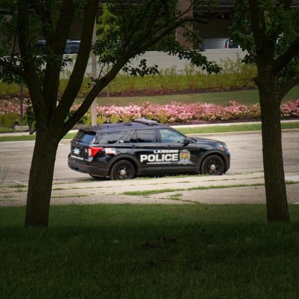 Security Officers Prevent Tragedy at Michigan Synagogue