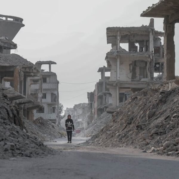 Tensions Escalate as Iran Targets Israeli Cities