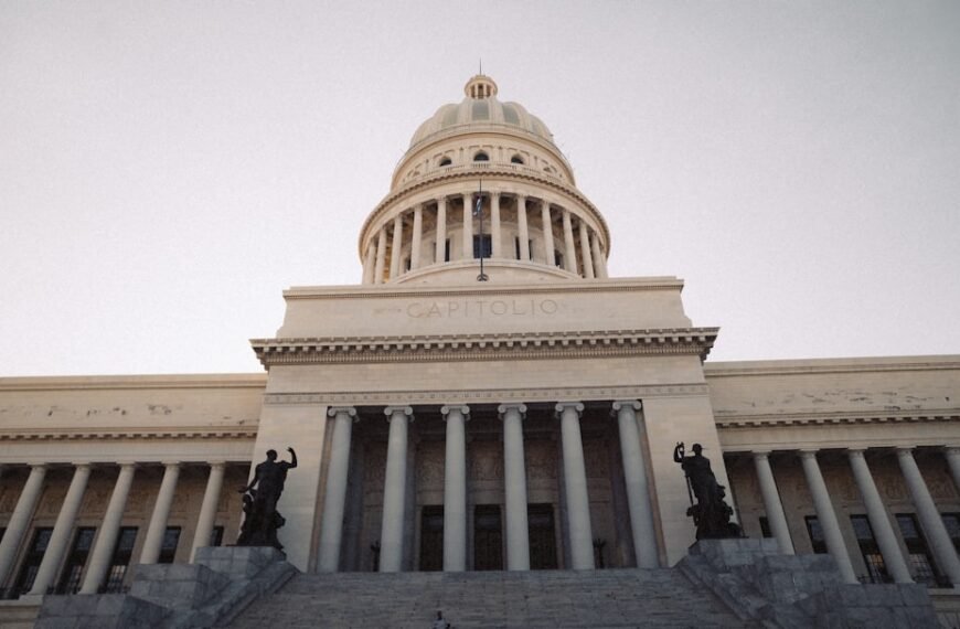 A national school choice super PAC targets two legislative challengers