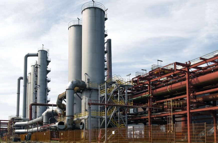 Idaho Governor Signs Law Reforming Youth Residential Treatment Home Oversight, Creating ‘Youth Bill of Rights’