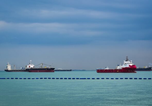 iran-fully-closes-strait-of-hormuz-over-us-blockad