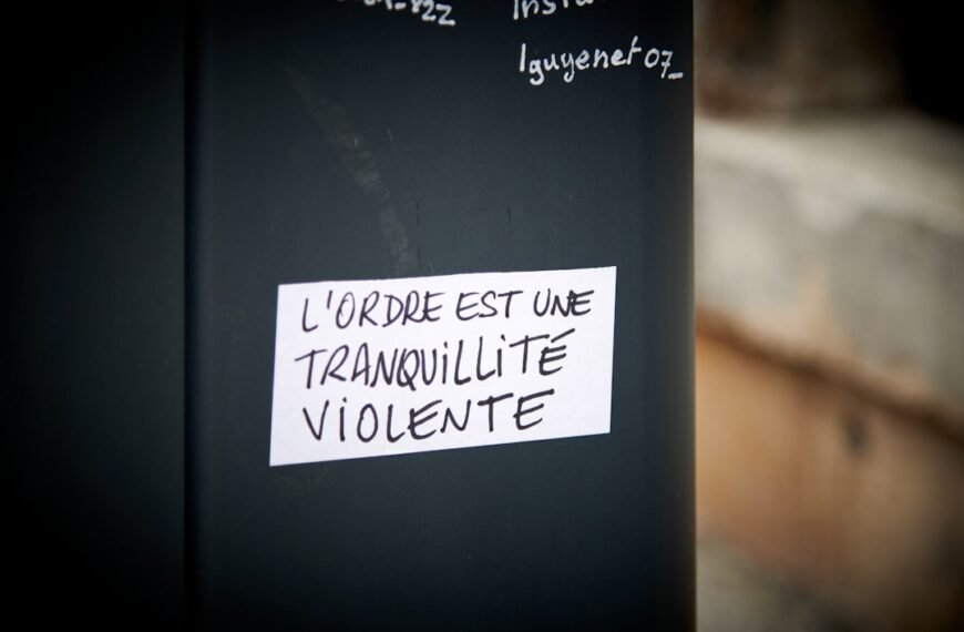 Iran Reportedly Places Sea Mines in Strait of Hormuz as Fragile Ceasefire Hangs in the Balance