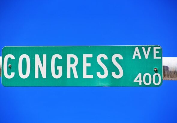 micron-urges-congress-to-tighten-chip-tool-export-