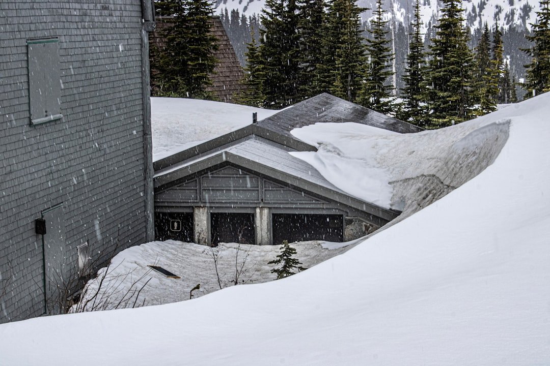 montana-snowpack-hits-record-low-levels-raising-co