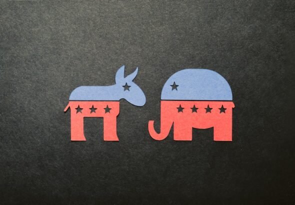 republican-independent-candidates-outraise-democra