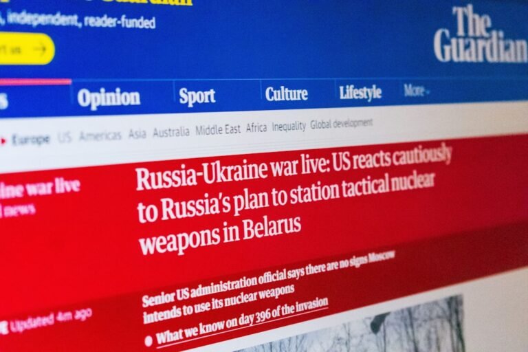 russia-hits-ukrainian-cities-intensifying-bombing-