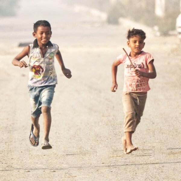 Two Children Dead After High-Speed Chase Ends in Crash Involving 14-Year-Old Driver in Ogden, Utah