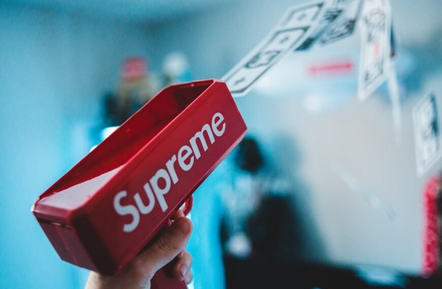 US customs to launch tariff refund system April 20 after Supreme Court ruling