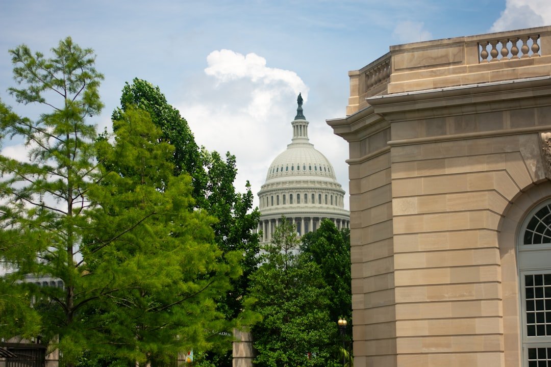 washington-governor-signs-9-9-income-tax-on-earnin-93