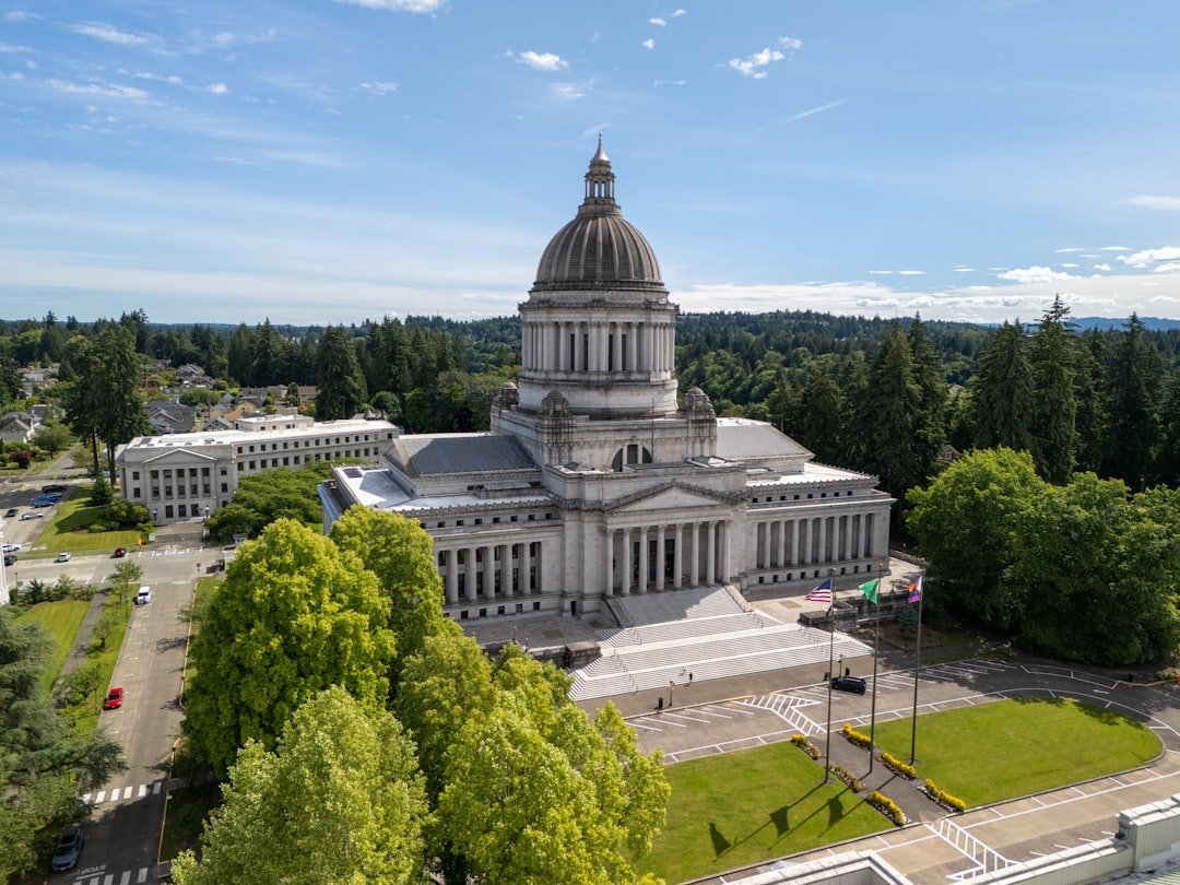 Washington State Clashes in Court With Prediction Market Platforms Kalshi and Robinhood Over Gambling Laws